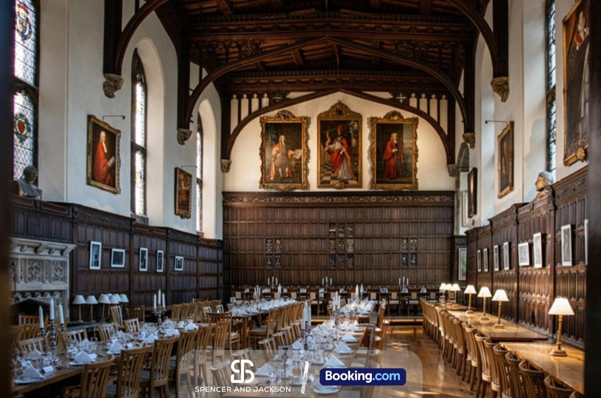 1 Bedroom City Centre Apartment Near The University And Bodleian Library By Spencer And Jackson Short Lets & Serviced Accommodation Oxford Dış mekan fotoğraf